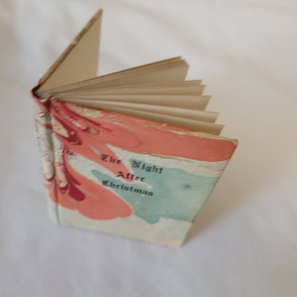 Vintage The Night After Christmas, By Robert Archer, Miniature Book, 1977 - Picture 7 of 9